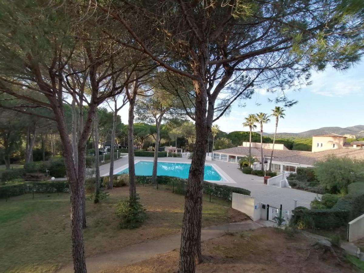 Residences Du Golf Saint-Raphaël Exterior foto