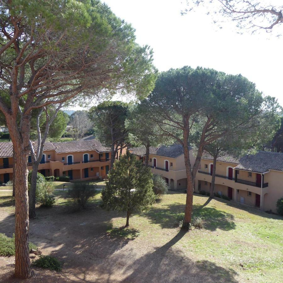 Residences Du Golf Saint-Raphaël Exterior foto